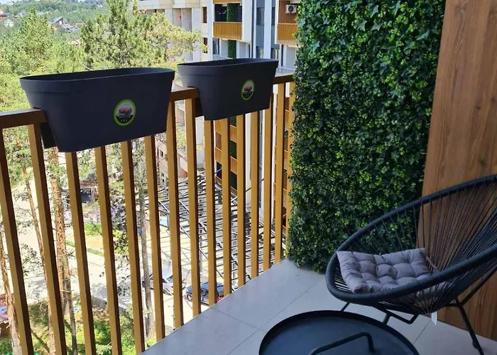 Rojal Lux 640 아파트 *