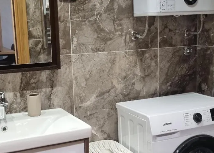 아파트 Rojal Lux 640