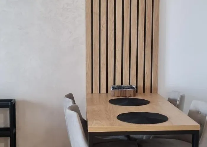 아파트 Rojal Lux 640