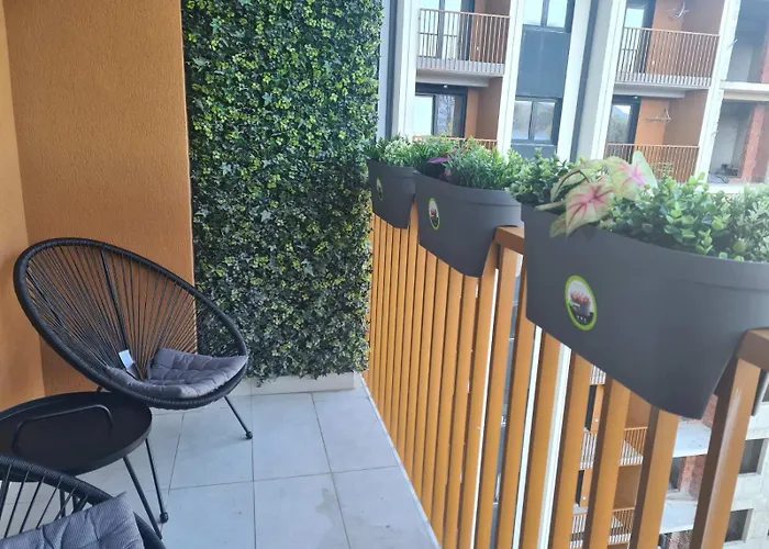 아파트 Rojal Lux 640